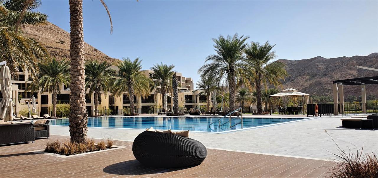 One Elegant In Bay 01 * Muscat